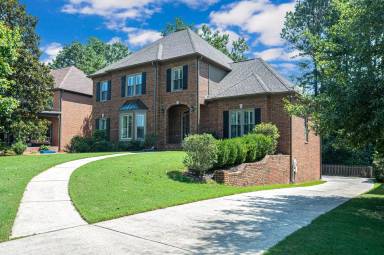 Main picture of 1221 Lake Point Vis