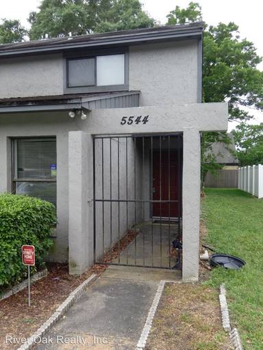 Main picture of 5544 Greatpine Ln N