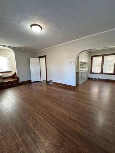 Main picture of 4071 Paxton Blvd
