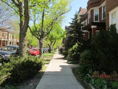 Main picture of 1461 W Catalpa Ave