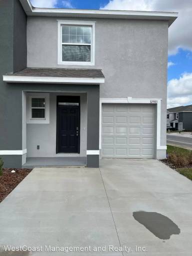 Main picture of 32983 Pez Landing Ln