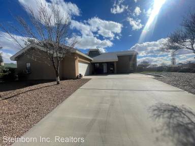 Main picture of 4970 Gem St