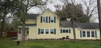 Main picture of 1402 N Wharton St