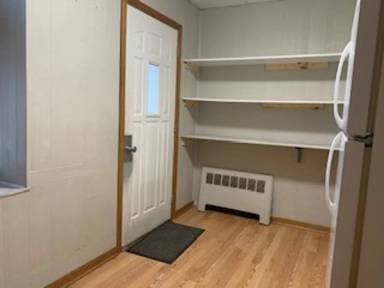 Main picture of 16 W 9th St