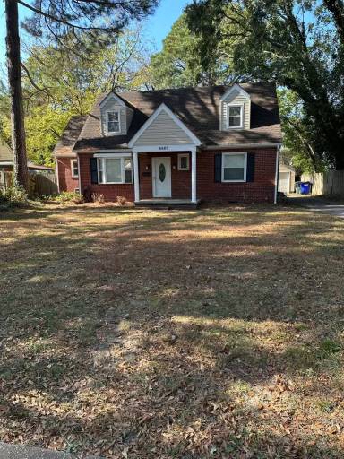 Main picture of 8807 Semmes Ave