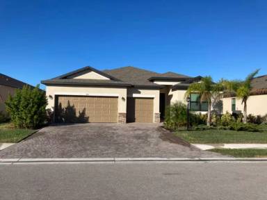 Main picture of 3261 Altimira Dr