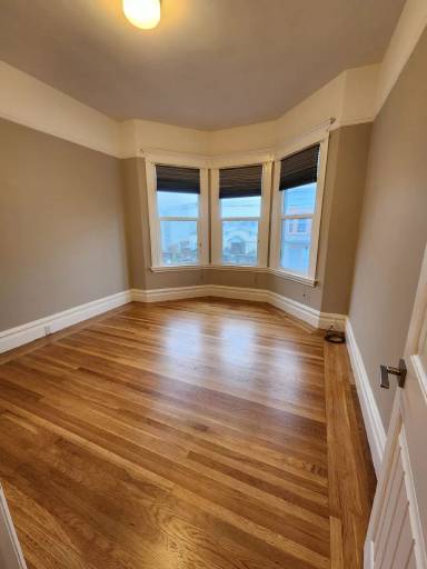 Main picture of 310 3rd Ave