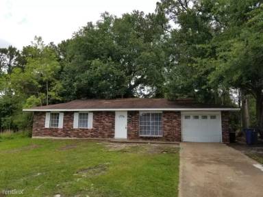 Main picture of 7640 Portland Dr
