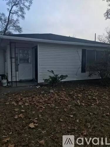 Main picture of 3416 Bowling Ln