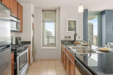 Main picture of 413 N Jefferson St