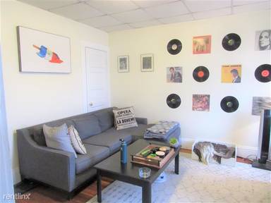 Main picture of 12 Craigie St