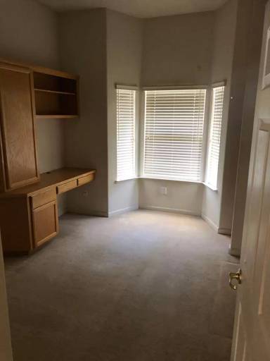 Main picture of 560 Marvin Gardens Cir