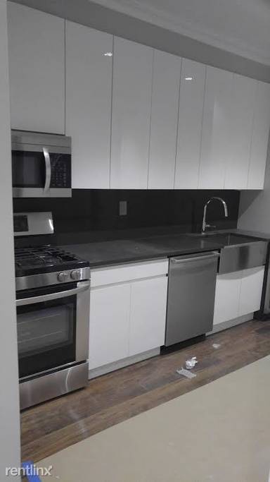 Main picture of 329 E 58th St