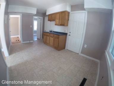 Main picture of 100 Woodland St