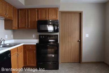 Main picture of Brentwood Village Apartments