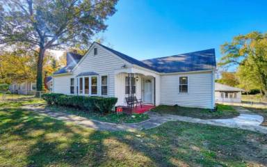 Main picture of 10215 Livingston Rd