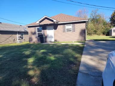 Main picture of 1208 Phillips St