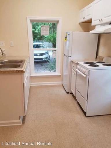 Main picture of 813 Highmarket St