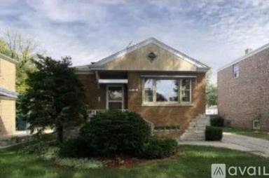 Main picture of 3737 Oak Park Ave