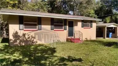 Main picture of 5737 Carver Cir