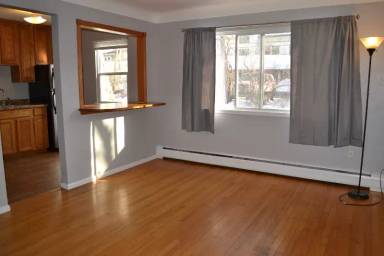 Main picture of 656 Ashland Ave