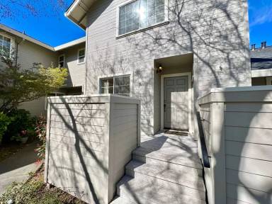 Main picture of 36 Valley Club Cir