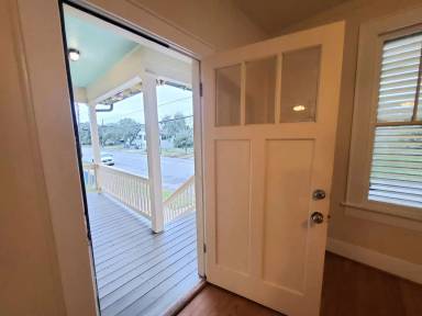 Main picture of 1102 37th St