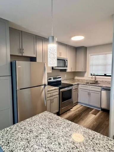 Main picture of 593 Starlight Dr