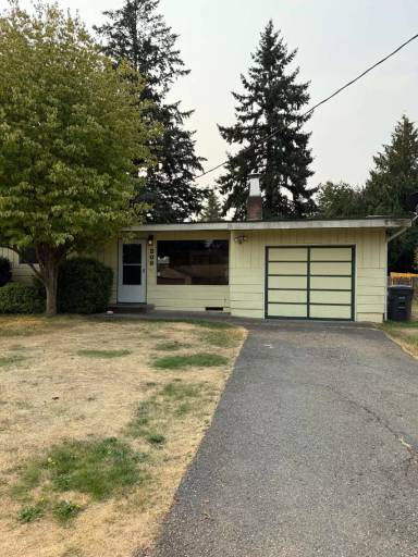 Main picture of 209 S 182nd St