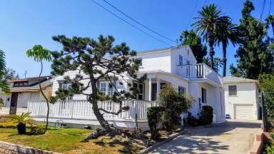 Main picture of 1911 E 21st St