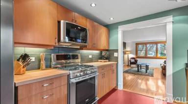 Main picture of 1120 W Koch St