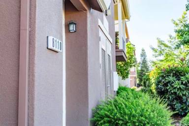 Main picture of 50 Regency Park Cir Apartments