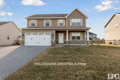 Main picture of 26797 Woodmont Dr