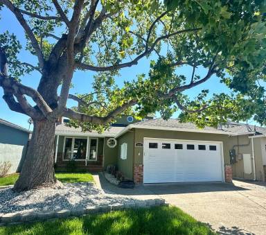 Main picture of 1441 Oakhurst Ave