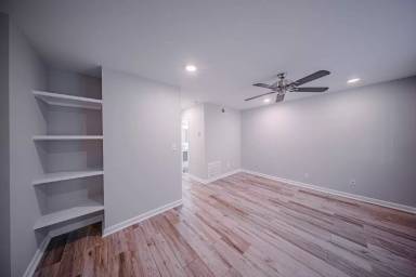 Main picture of 2870 Personality Pkwy SW