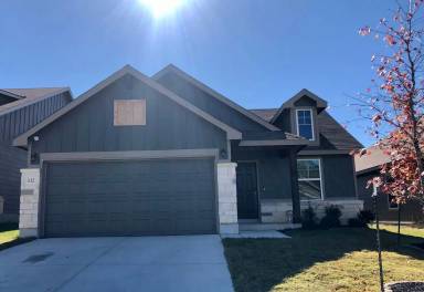 Main picture of 332 Salz Way