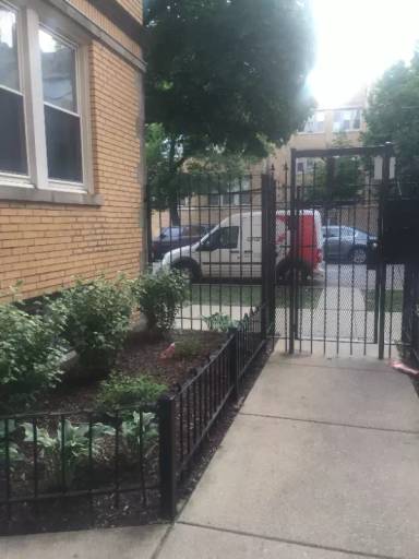 Main picture of 4423 W Fullerton Ave
