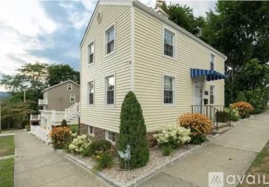 Main picture of 98 Albany St