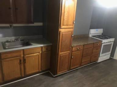 Main picture of 460 8th St