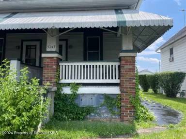 Main picture of 3247 Pittston Ave