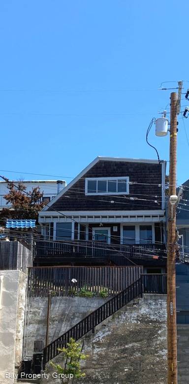 Main picture of 1055 De Haro St