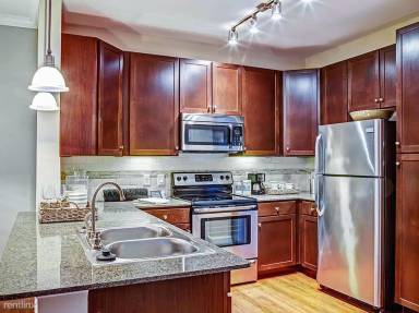 Main picture of Retreat At The Woodlands Apartments
