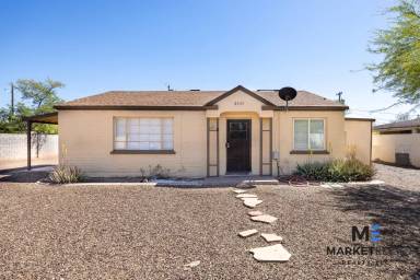 Main picture of 2531-2537 E Willetta St Apartment