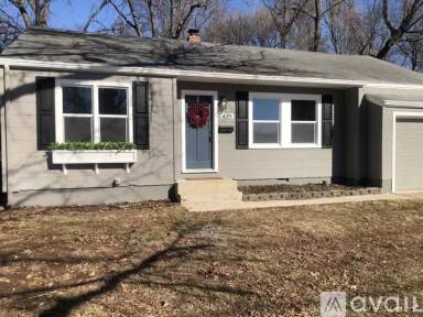 Main picture of 425 W Catalpa St