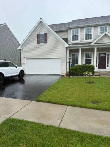 Main picture of 2305 Issacs Way