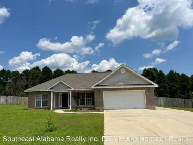 Main picture of 165 County Road 739