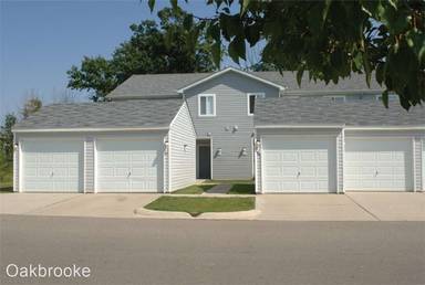 Main picture of Oakbrooke Apartments