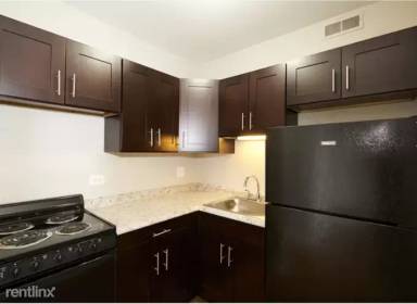 Main picture of 7048-50 S Merrill Ave Apartments
