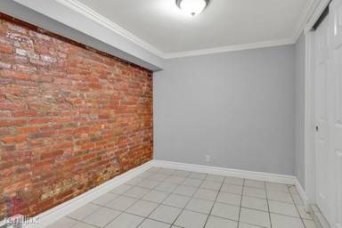 Main picture of 416 E 13th St