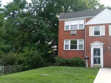 Main picture of 1 Melvin Dr